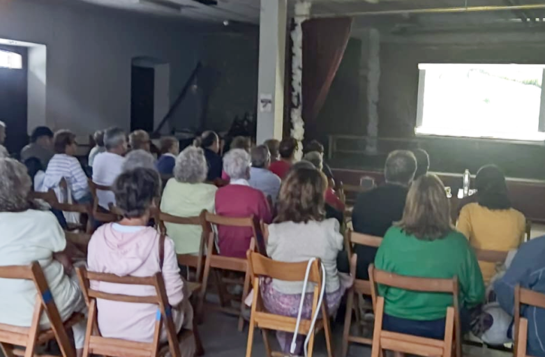 Debate "La Cesta" en Ojacastro